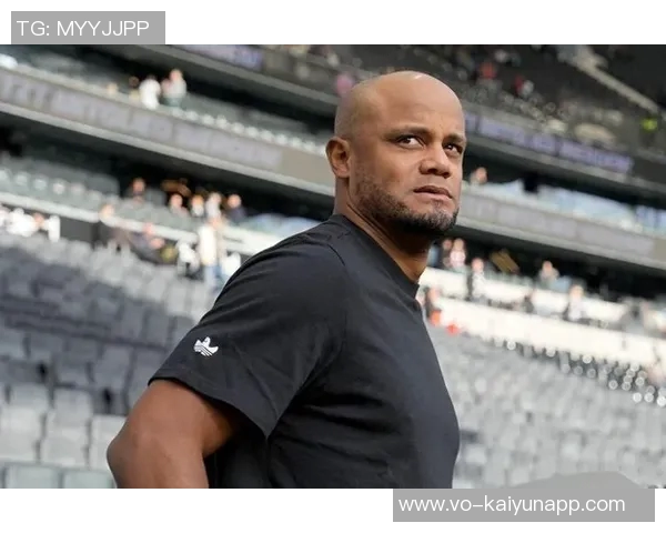 孔帕尼在拜仁实施创新身体监测系统旨在降低球员受伤风险 孔帕尼在拜仁实施创新身体监测系统旨在降低球员受伤风险