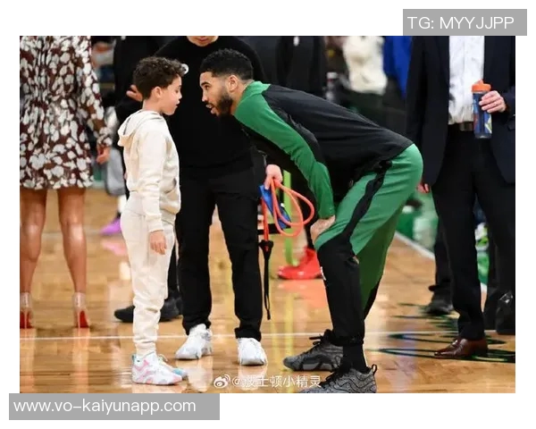 塔图姆期待与儿子Deuce同场竞技愿意再战十年实现梦想 塔图姆期待与儿子Deuce同场竞技愿意再战十年实现梦想